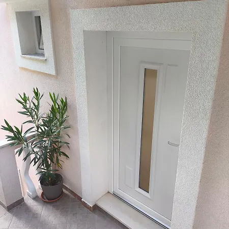 Marin Apartamento Pag Town