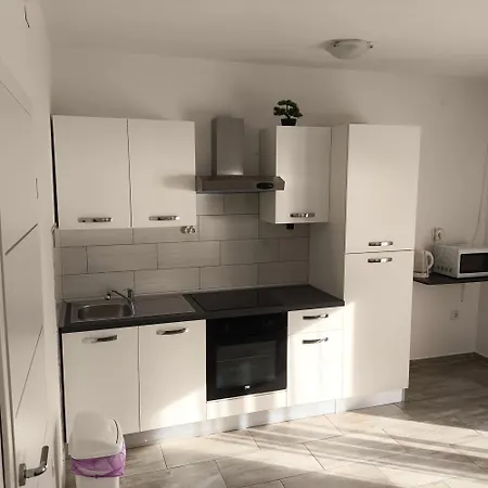 Marin Apartman